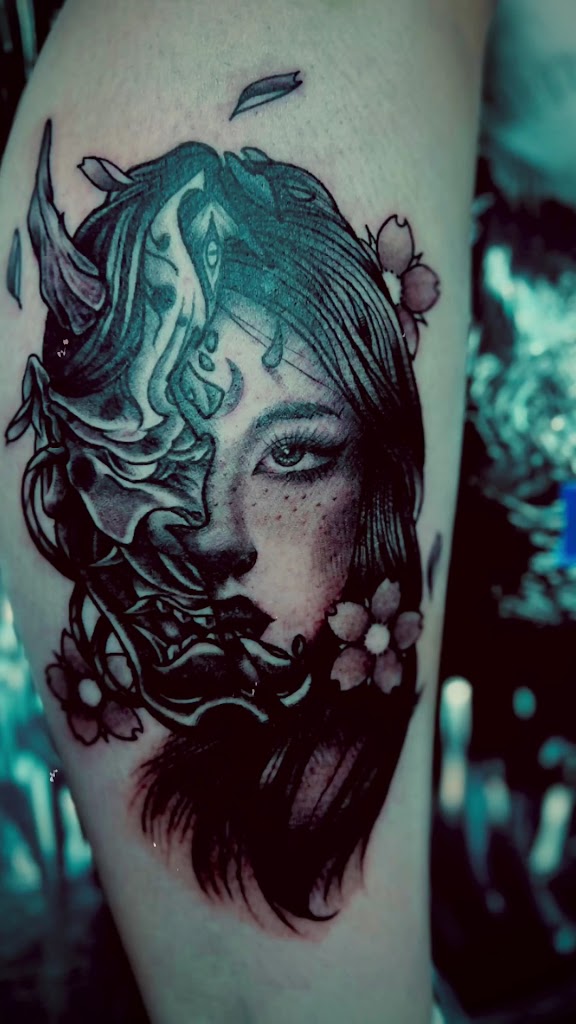 Wild Rooster Tattoo & Piercing in Fort Worth
